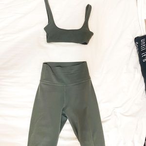 TNA Aritzia Tights & Sports Bra Set